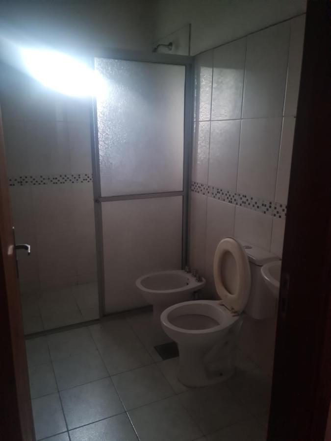 Habitación Cuádruple Económica con baño compartido