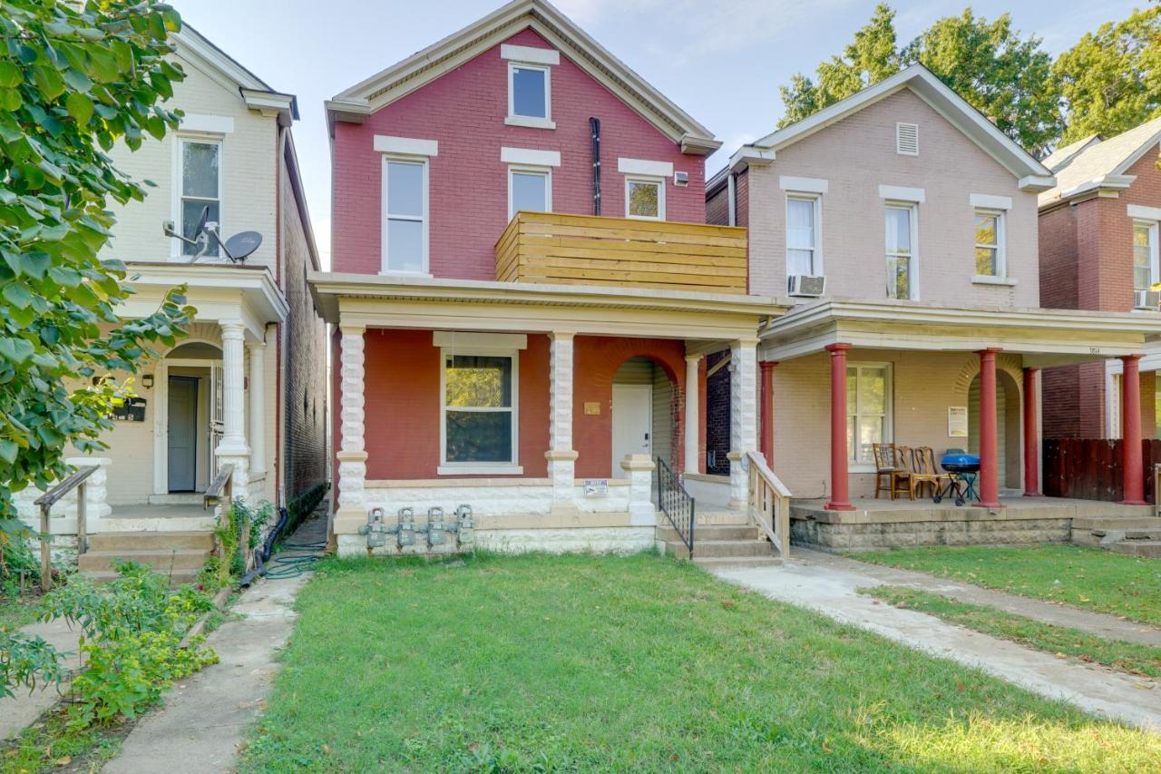 Walk to Churchill Downs: Pet-Friendly Retreat! - Bed and Breakfast Louisville