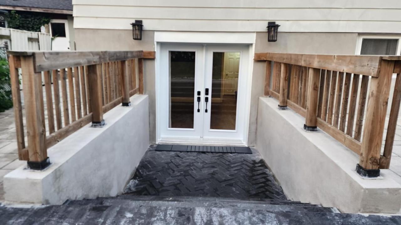Private Greece inspired guest suite in Erindale - Bed and Breakfast