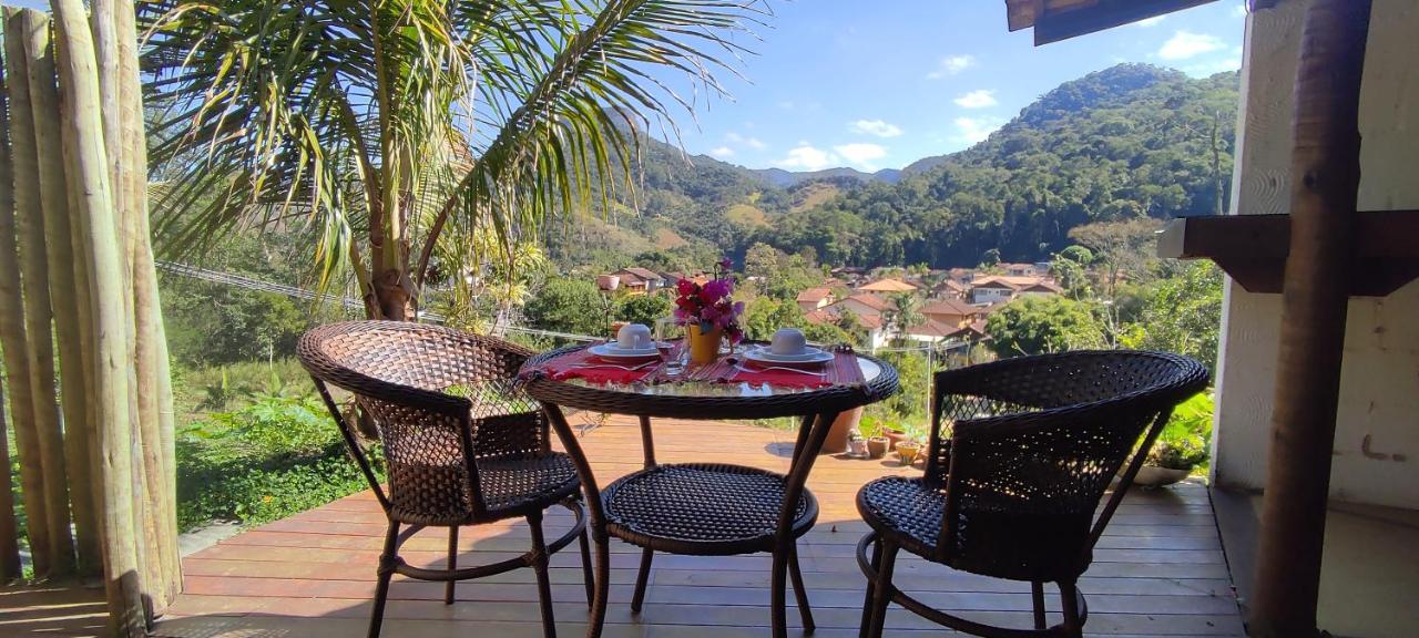 Serena Suíte Lumiar - Bed and Breakfast Lumiar