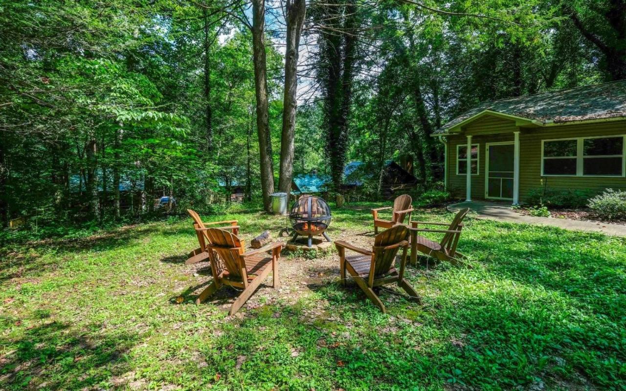 Red Bud Cottage - B&B
