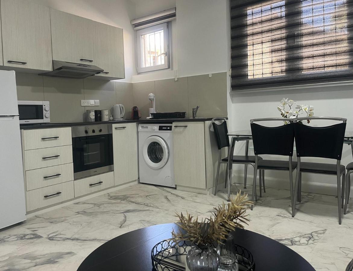 Phaedrus Living Limassol Downtown Habitat - B&B
