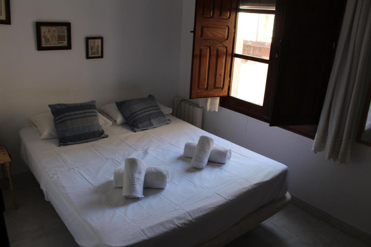 Aires de gredos/primero - Bed and Breakfast