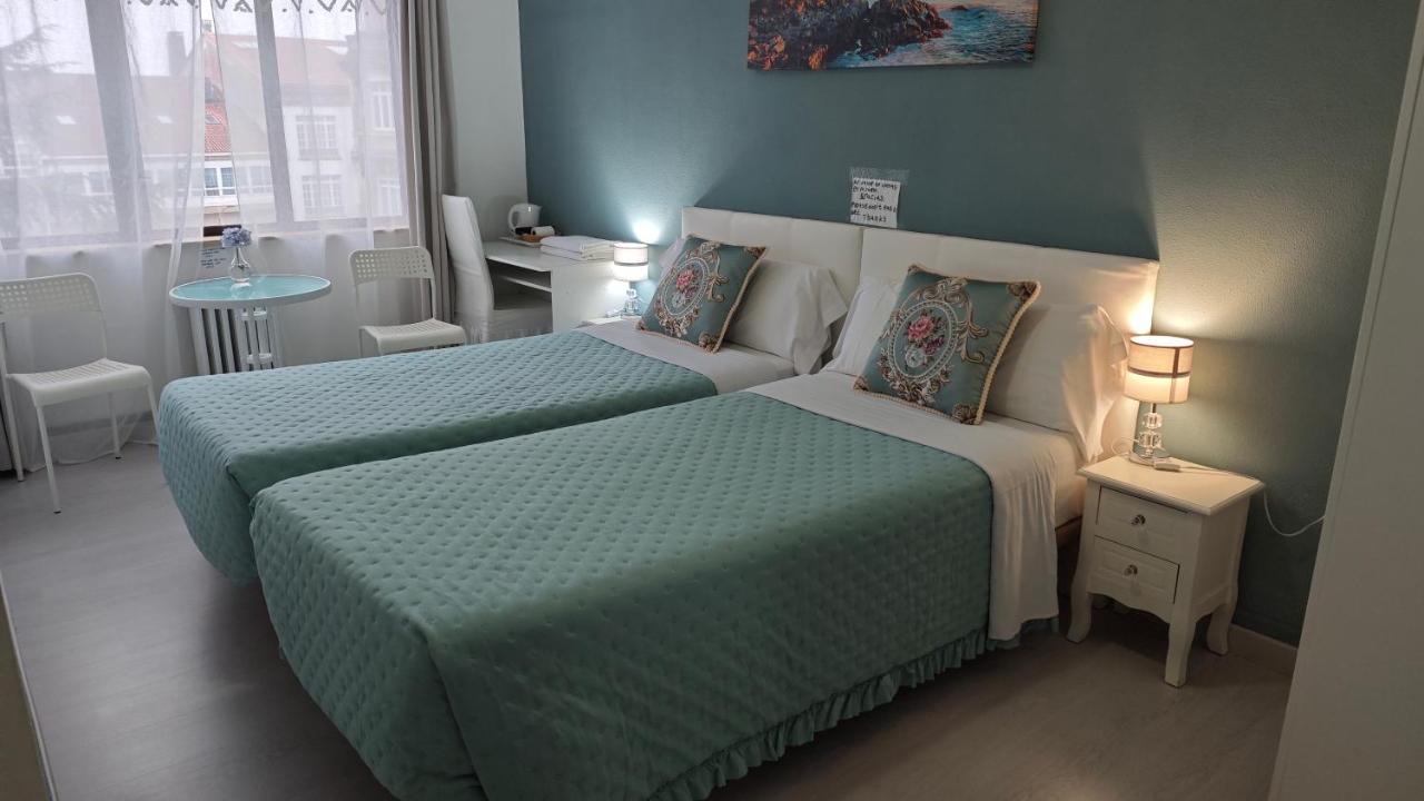 Twin Room with City View