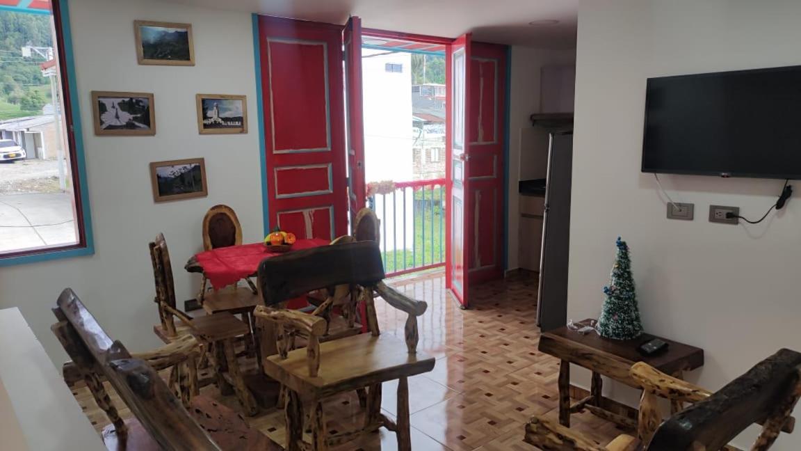 Vivienda Turística Ángel R2 - B&B
