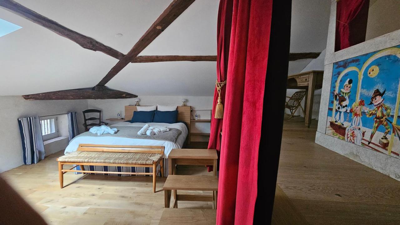 Standard King Room