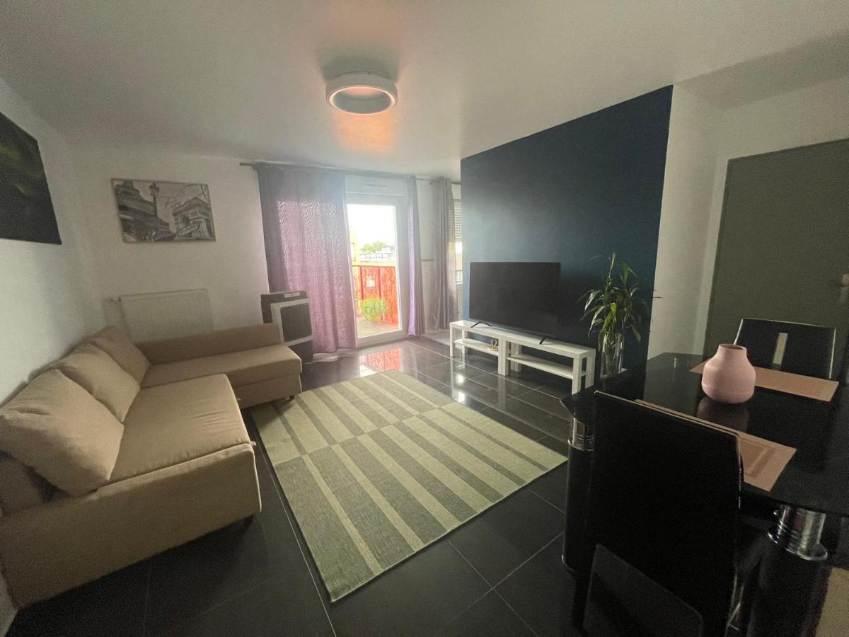 Appartement T3 proche Paris Stade de France - B&B