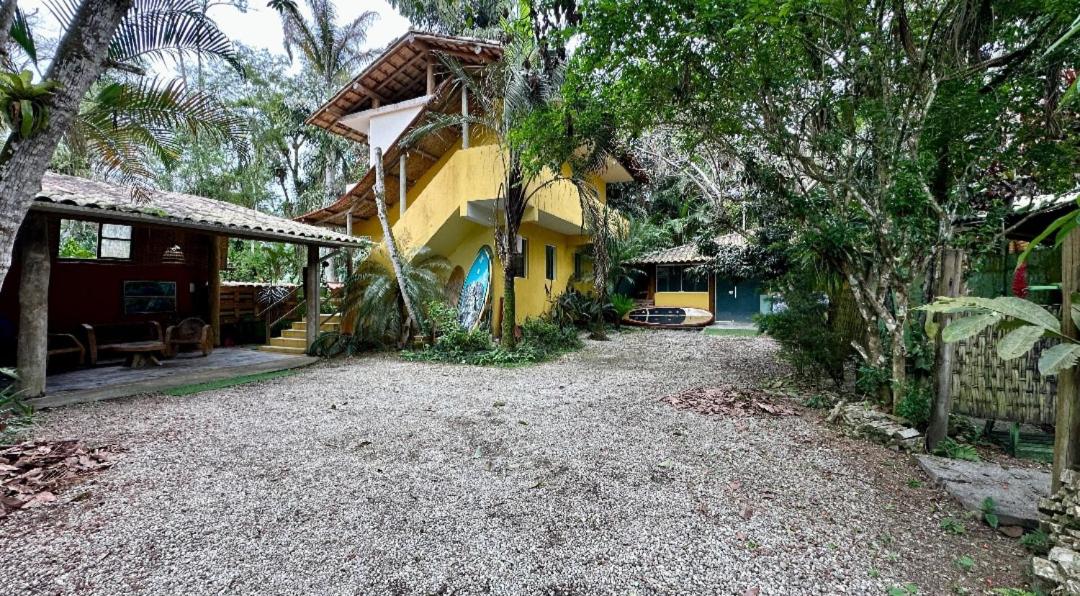 Suítes Rosa Mar Itamambuca - B&B Ubatuba