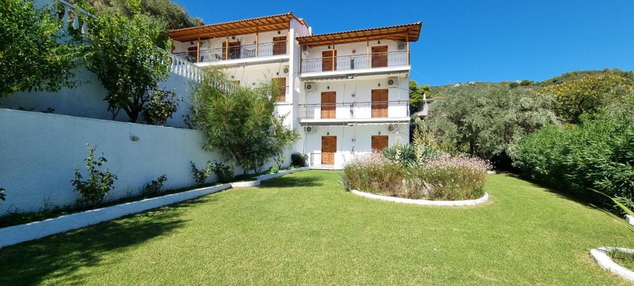 Olive Grove Studios - Chambres d’hôtes Megali Ammos