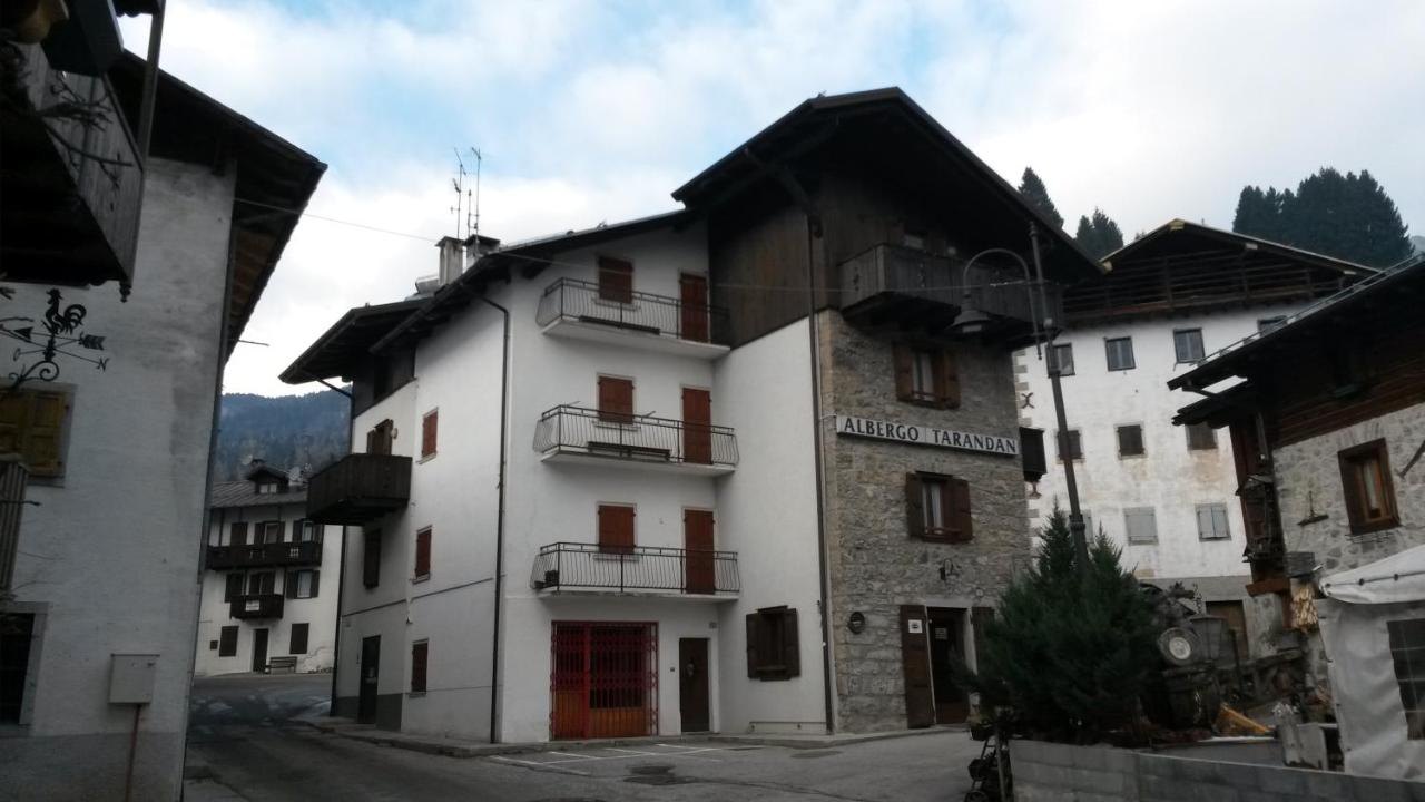 B&B Forni di Sopra - Albergo Meuble Tarandan - Bed and Breakfast Forni di Sopra