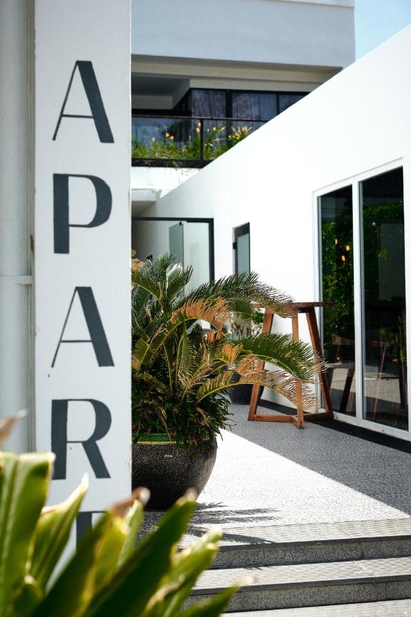 White Apart Cambodia - B&B