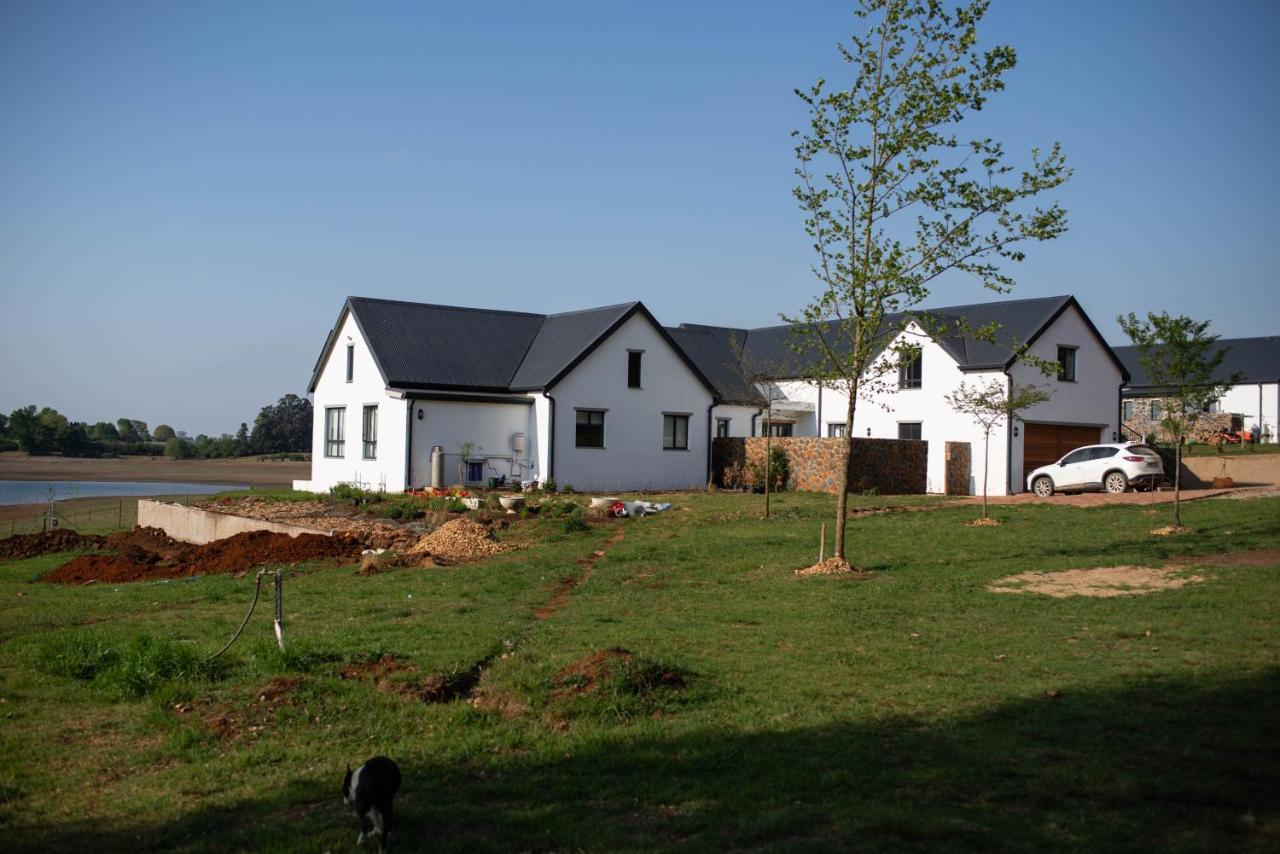 Cosy Farmhouse Studio On Springrove - B&B
