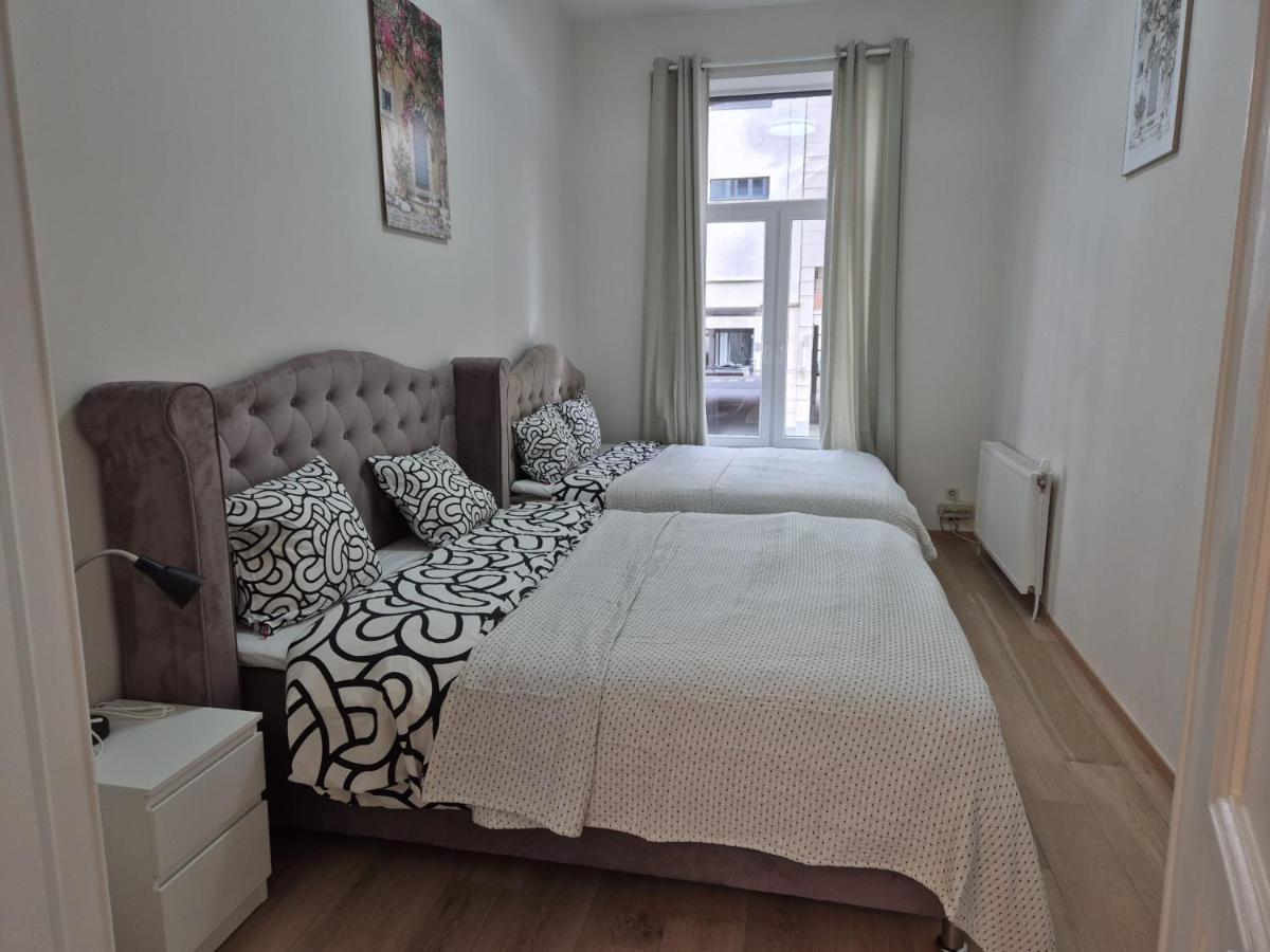 Tasson Snel apartment center of Brussels - Ferienwohnung Brüssel