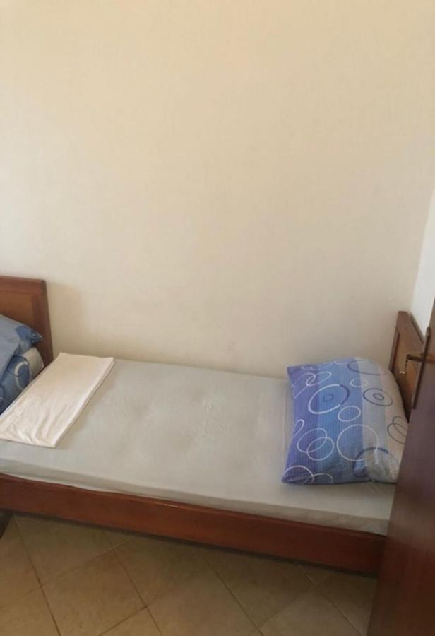 Appartamento con 3 Camere da Letto
