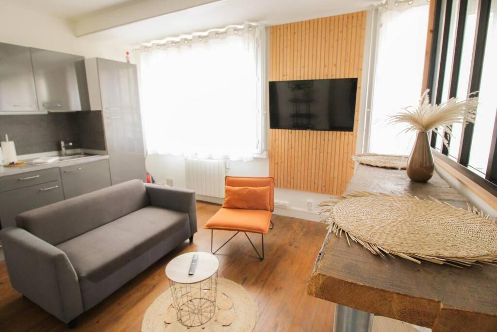 NEW! St Martin 52B -Grand studio lumineux - wifi - B&B