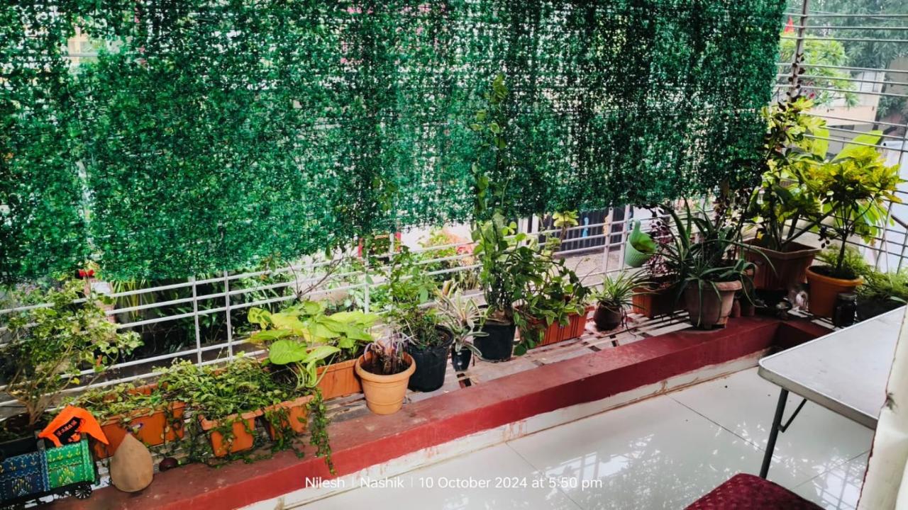 Avena 2BHK Swami Apartment Jail Road Nashik - Chambres d’hôtes Nashik