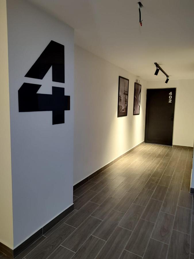 Metro floresta acogedor apartaestudio - B&B