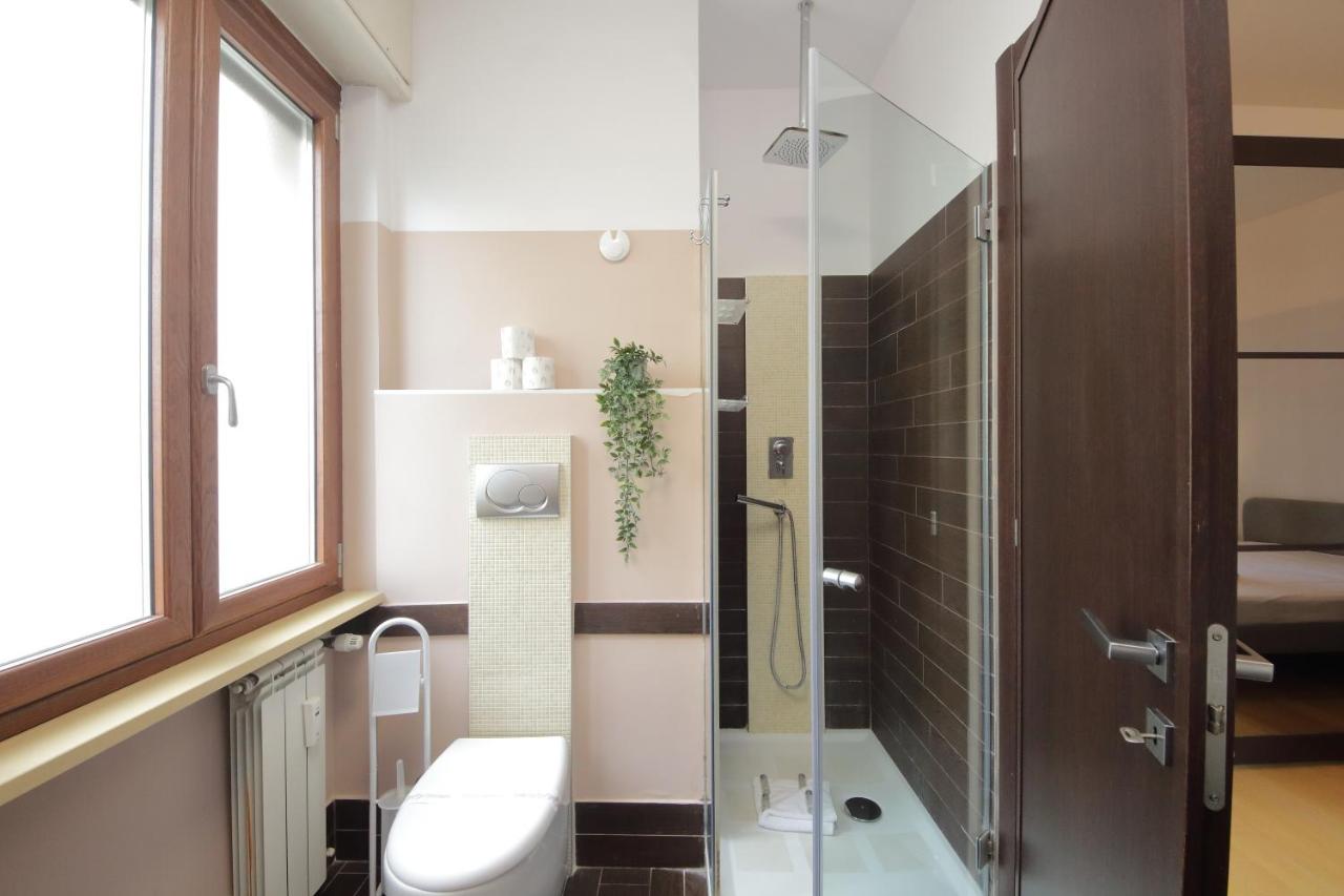 Cozy and comfy apartment in Piramide metro stop - Ferienwohnung
