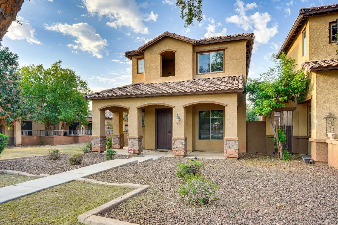 Pool Access and Private Patio Litchfield Park Home! - B&B