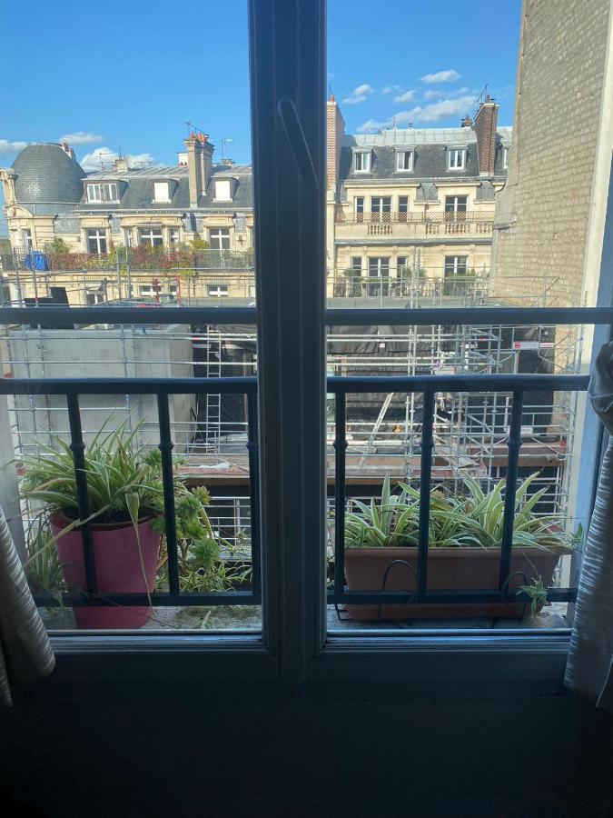 Cosy studio in Parisian area 16th - B&B