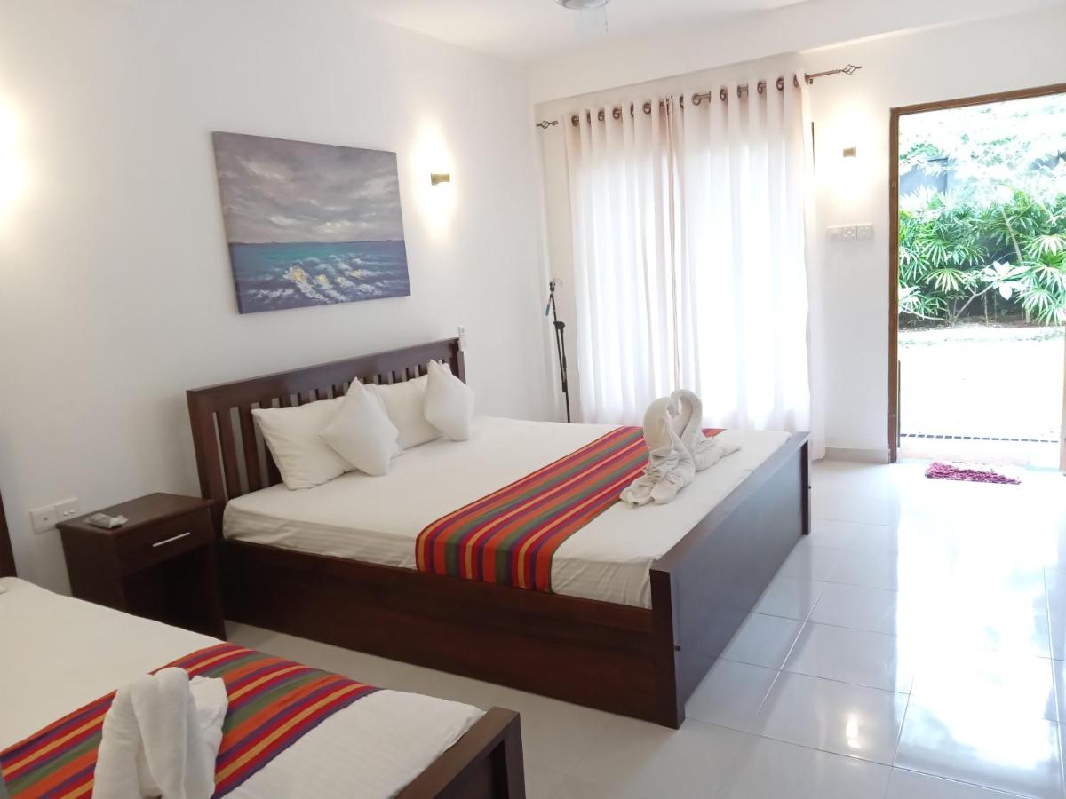 Triple Room with Garden View