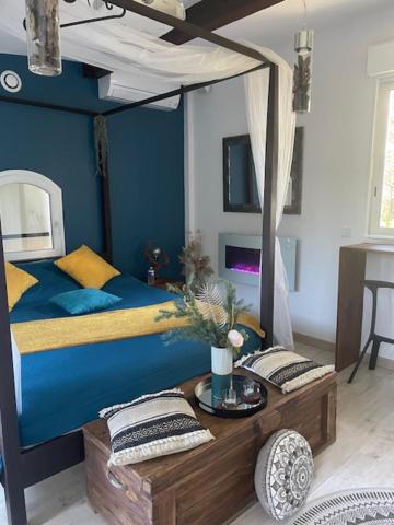 Doppelzimmer mit Whirlpool-Badewanne