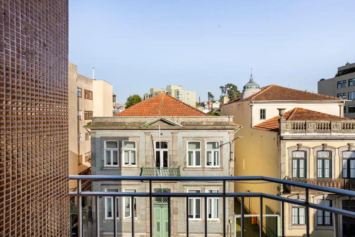 Luxury Anibal Cunha Apartments - Chambres d'hôtes Porto