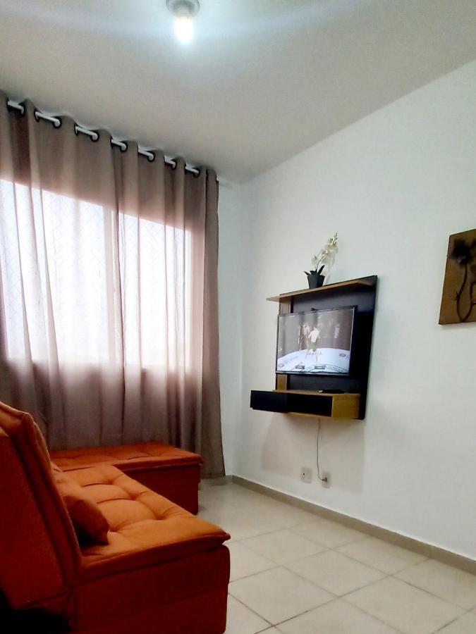 Apto 2Q Sala Cozinha Garagem Wifi Shopping - B&B