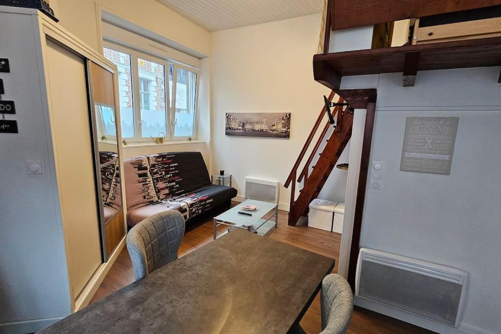 Old Arras studio avec mezzanine - Ferienwohnung