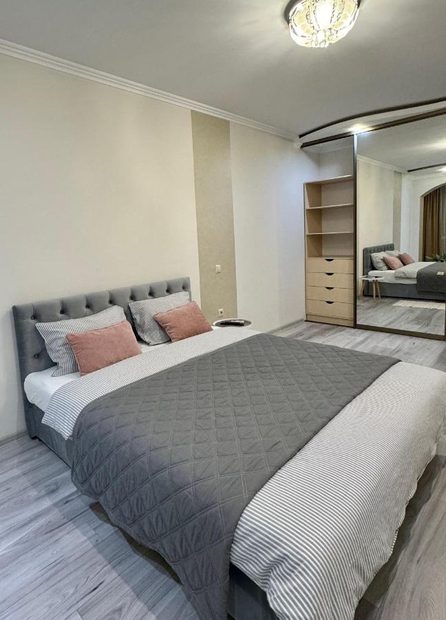 Favorite Apartments Citi НОВОБУДОВА ТЦ Депот, ЖК Атлант, Дуже ЧИСТО! - B&B Černivci