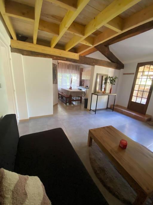 Le Gîte à l Ombre du Coteau - B&B