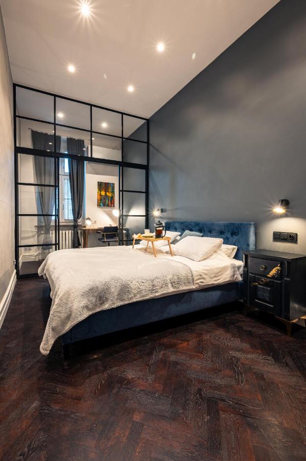 Wrocław Dubois Apartment - 62m2, Workspace, AC - by Rentujemy - B&B