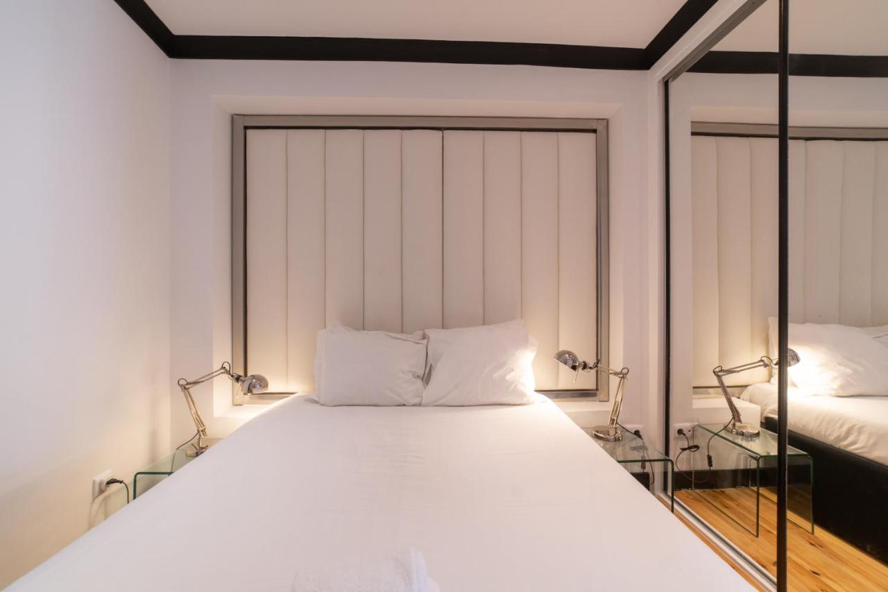 One-Bedroom Standard Apartment