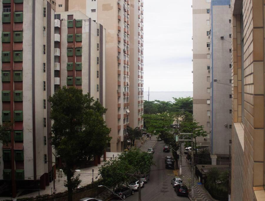 Ap Aconchegante a 1 Min da Praia - Bed and Breakfast Santos