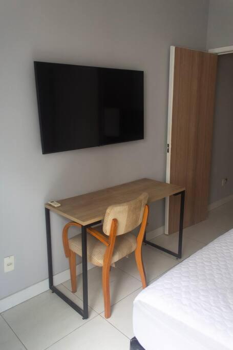 Ap Aconchegante a 1 Min da Praia - Bed and Breakfast Santos