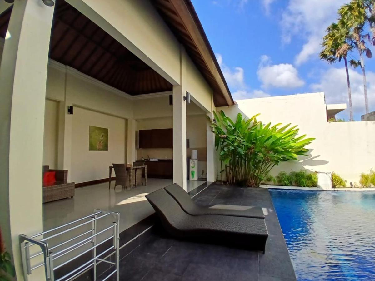 Villa Putri in Seminyak Bali - B&B