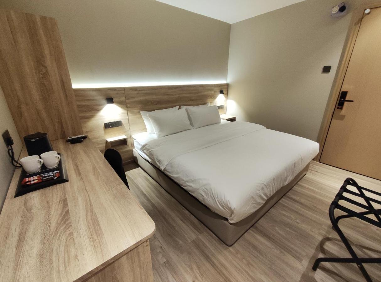 King Room