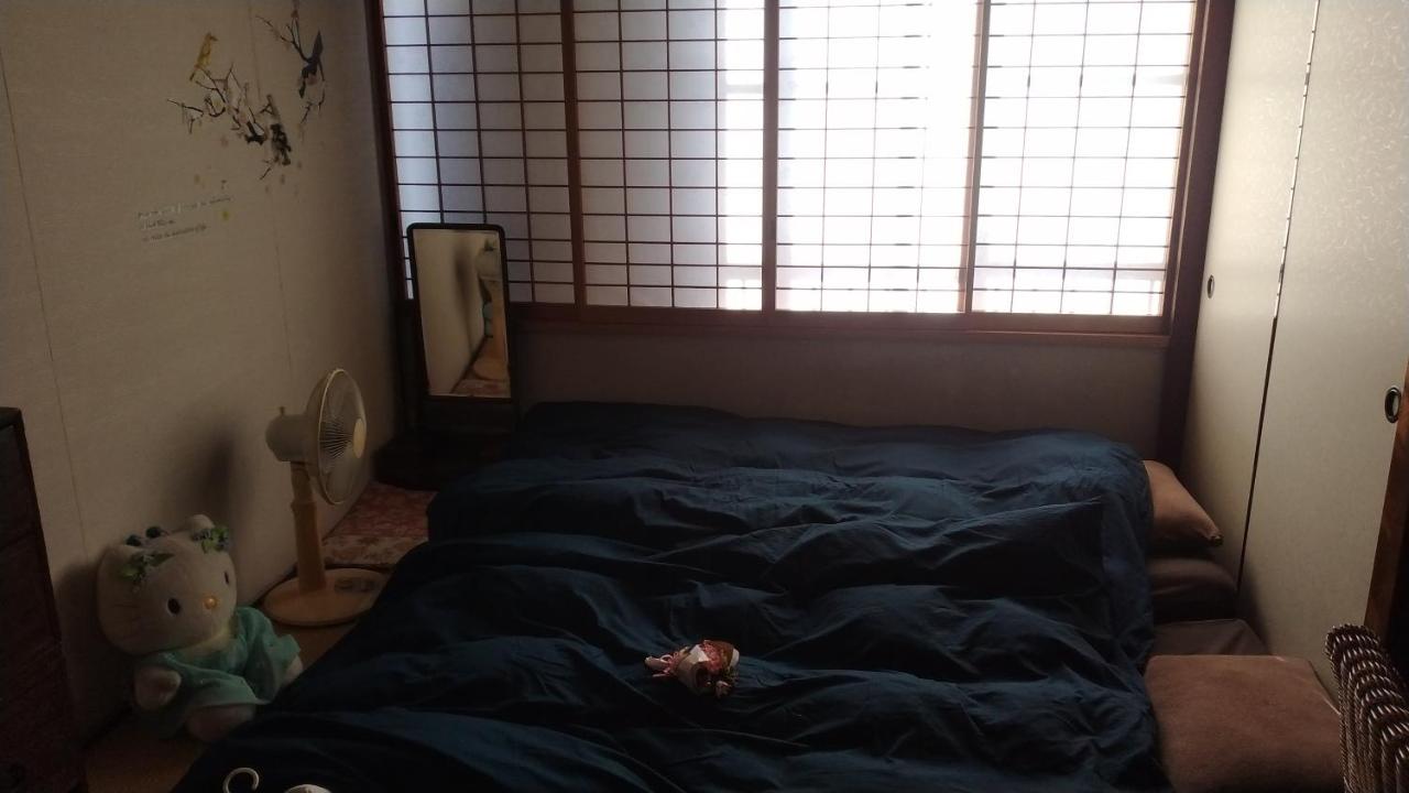 Zweibettzimmer mit Gemeinschaftsbad