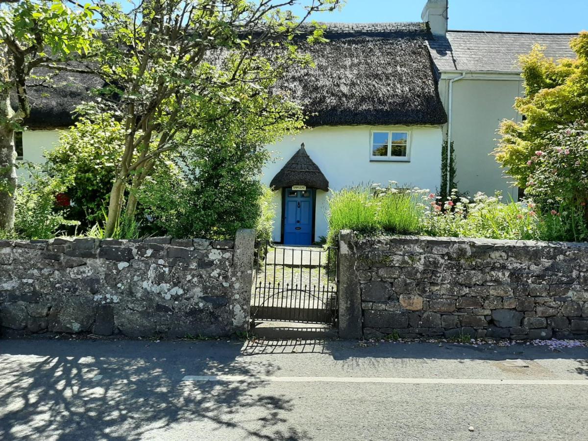 Tawleat Children, dogs welcome - B&B