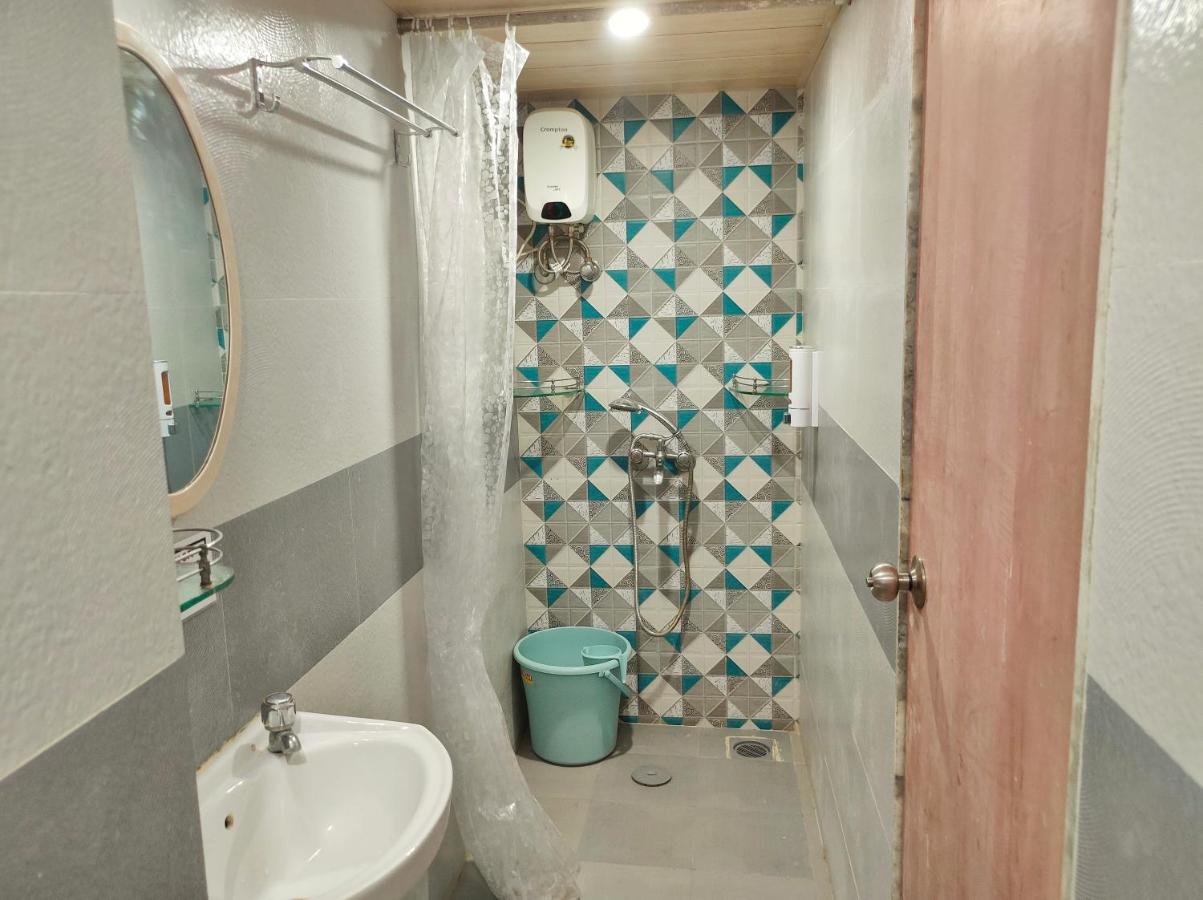 Ebony Room - Comfortable Suite - Ferienwohnung