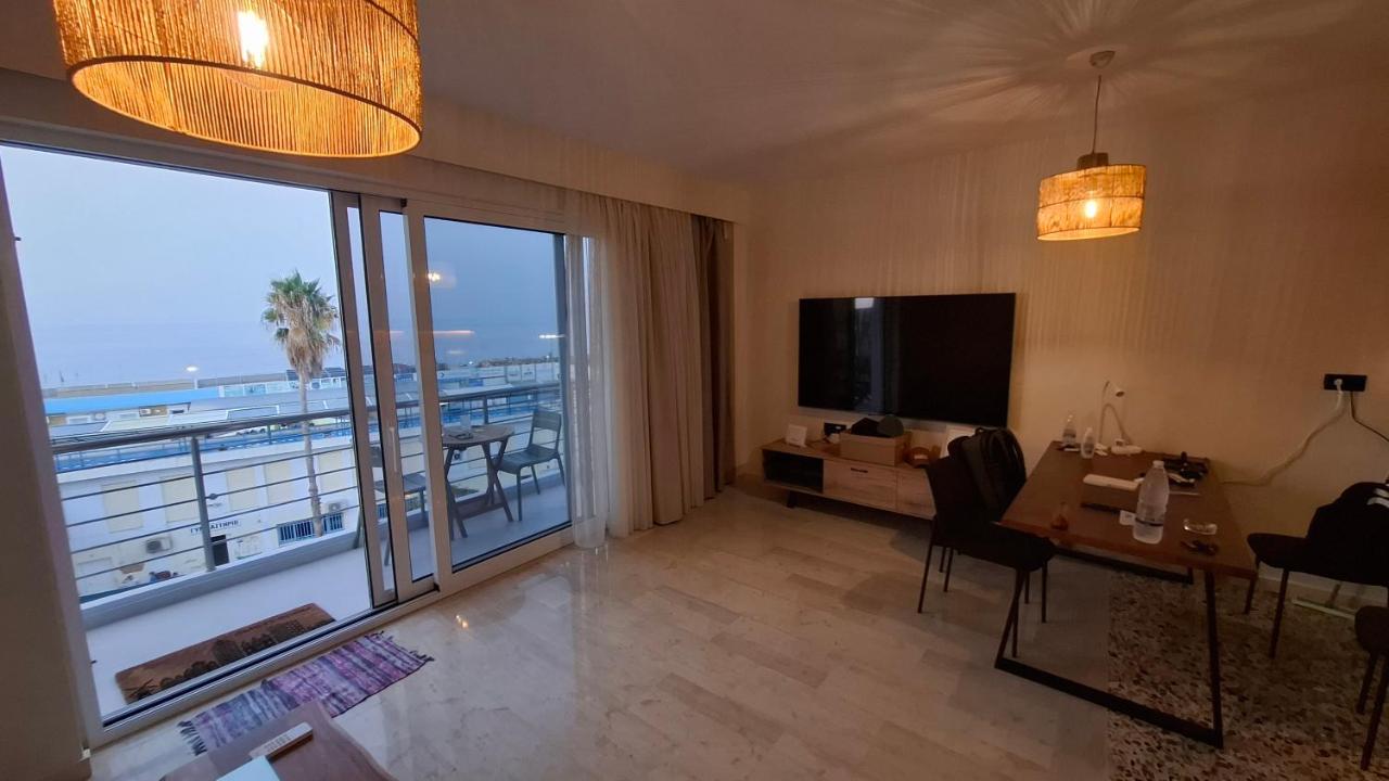 Sea View Modern 2BR Top Floor on Nea Chora Beach - B&B Chania