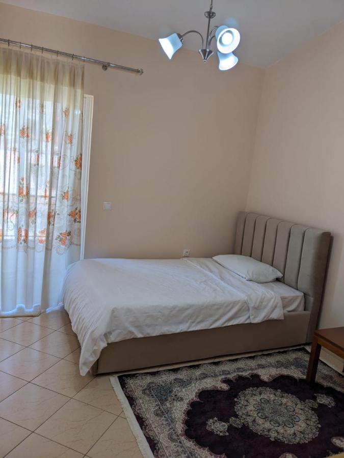 Single Room with Mountain View