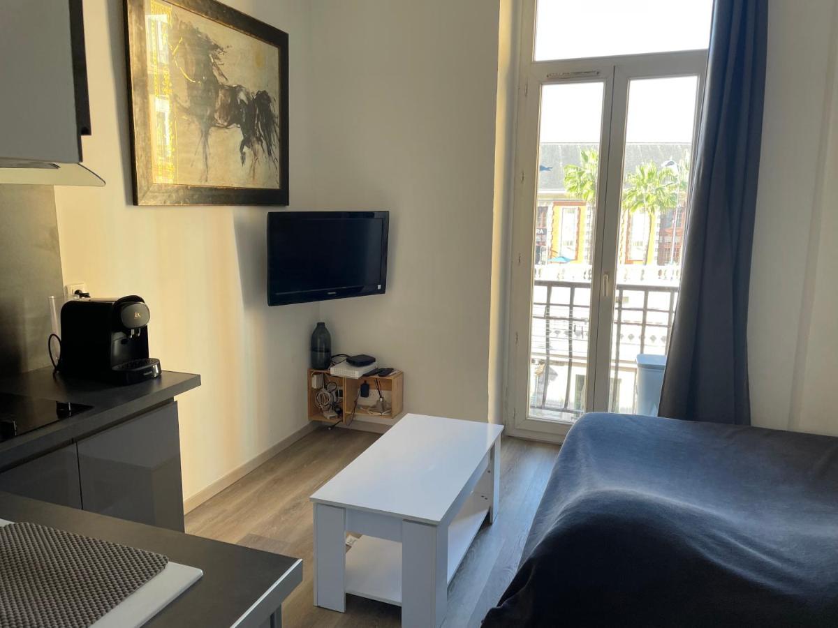 Superbe appartement en plein centre ville de Nice! - B&B Niza