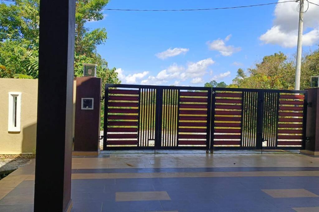 3Bedrooms,2Bath, Wifi, Netflix,Toileteries,Aircond - Ferienwohnung Kuala Terengganu