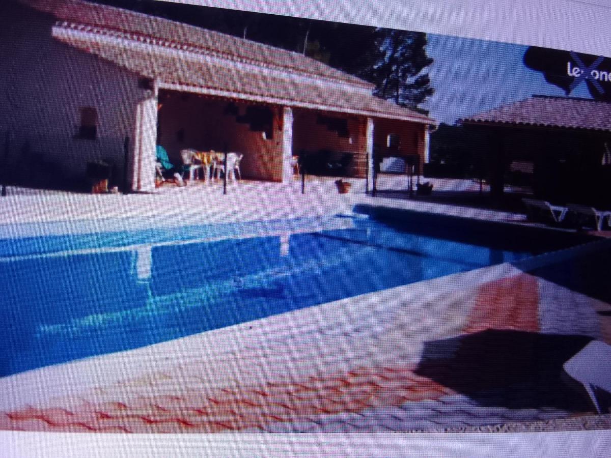Les 3 gites - B&B Lorgues
