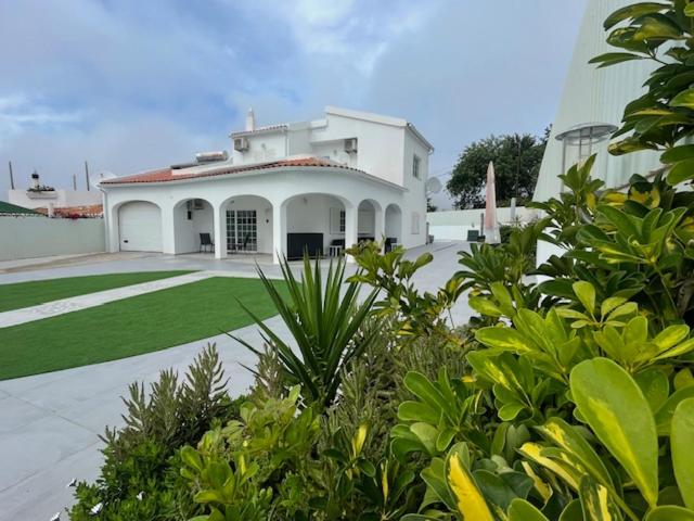 Casa Da Amélia - B&B Albufeira