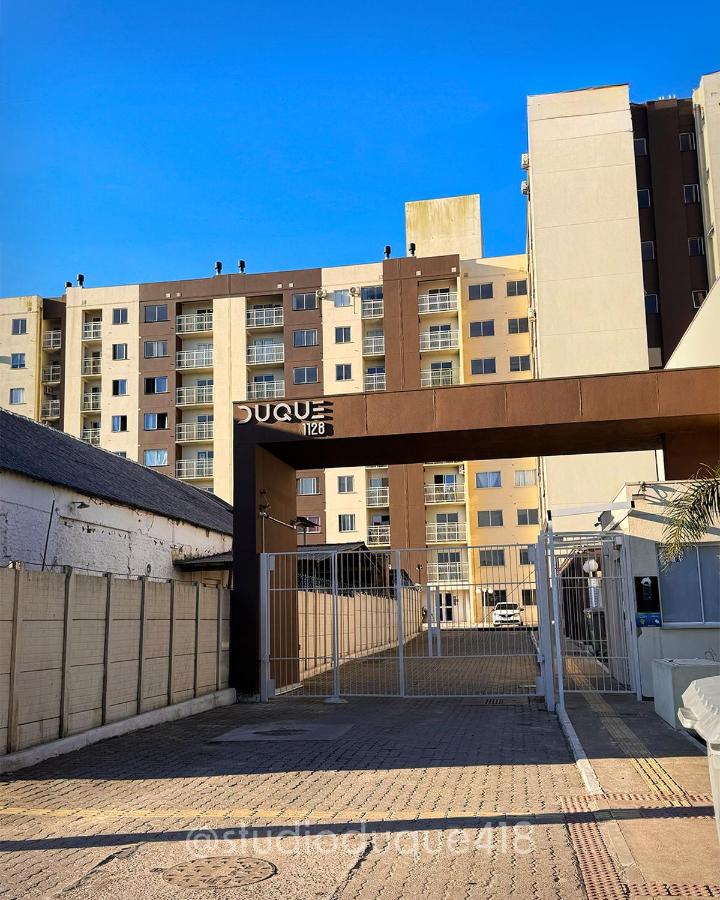 Lindo Apto bem localizado com estacionamento - B&B