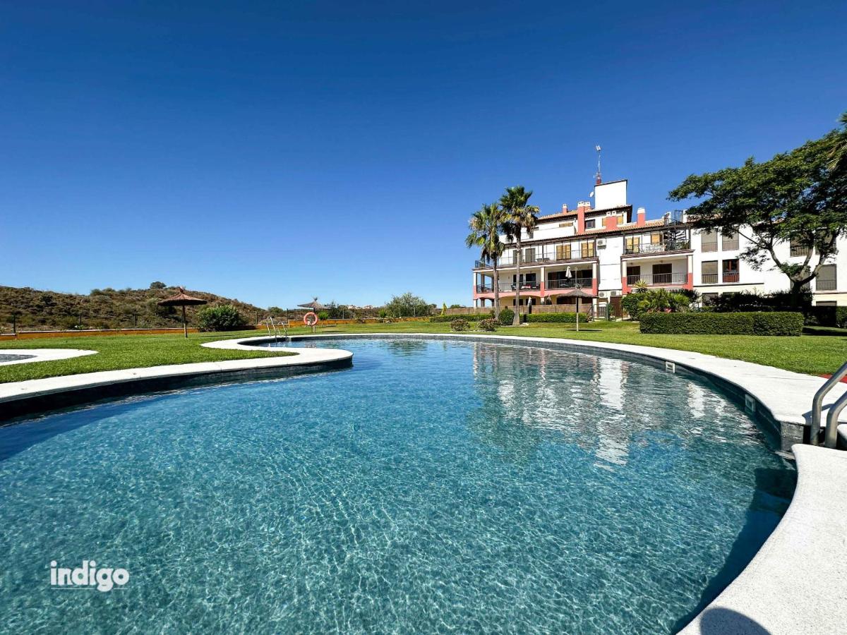 Beautiful Ground Floor Apartment - Garden - SUS01 - B&B Ayamonte
