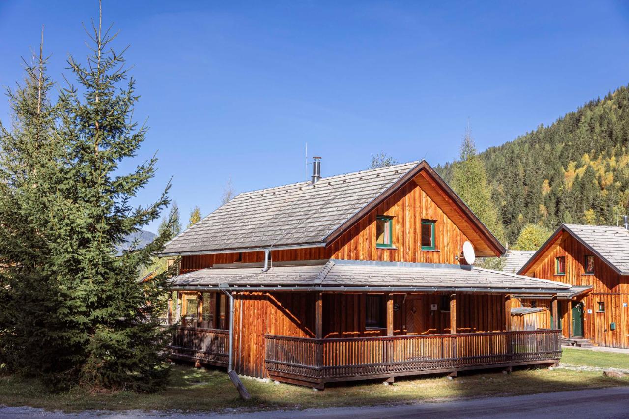 Chalet 140 with 4 bedrooms & sauna