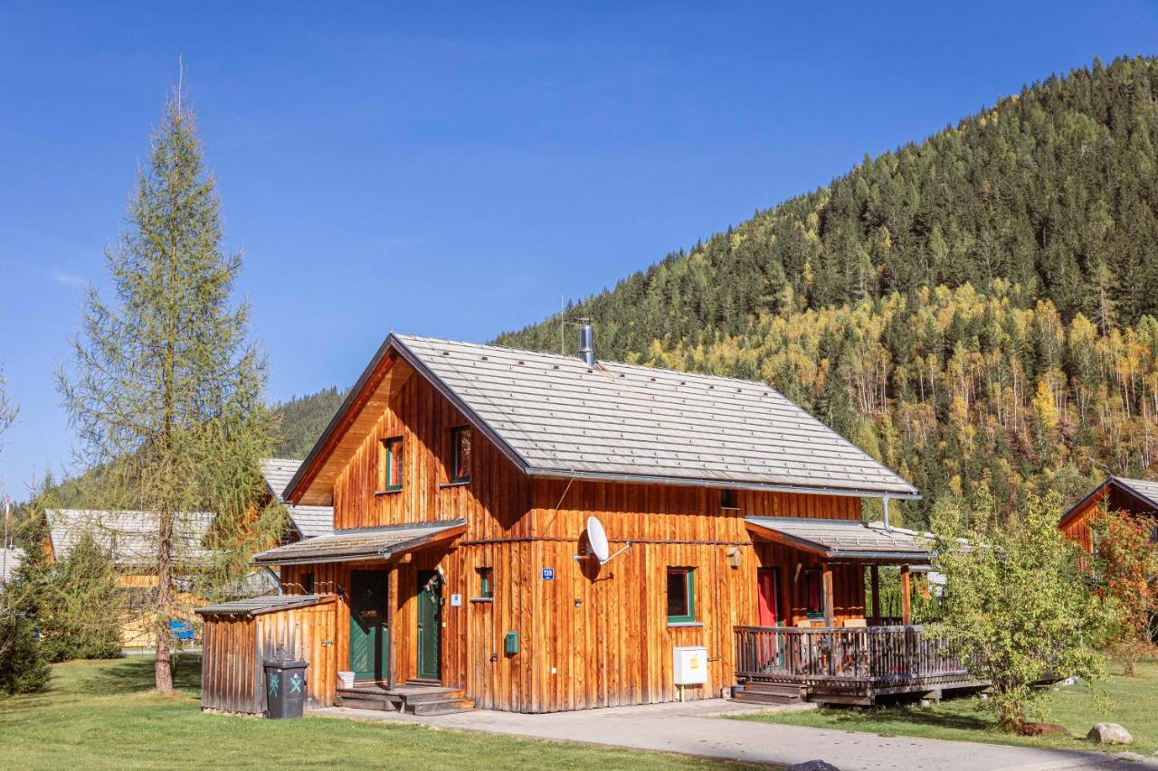 Chalet 139 with 4 bedrooms & whirlpool